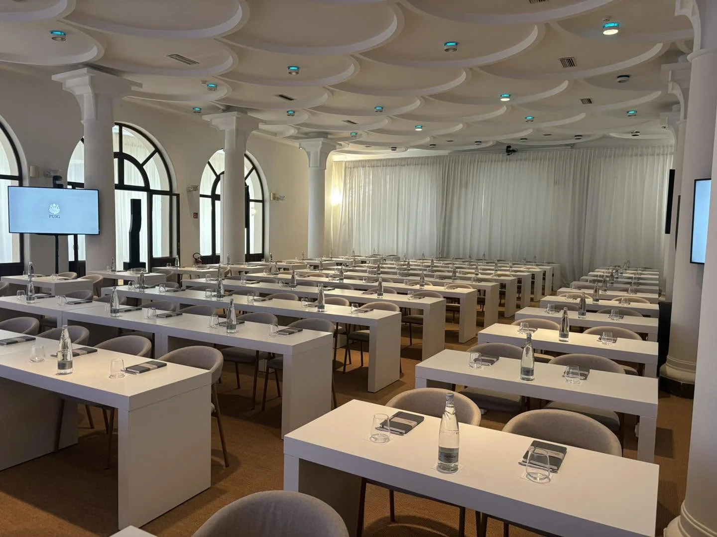 Configuration de la salle de conférence à Palerme